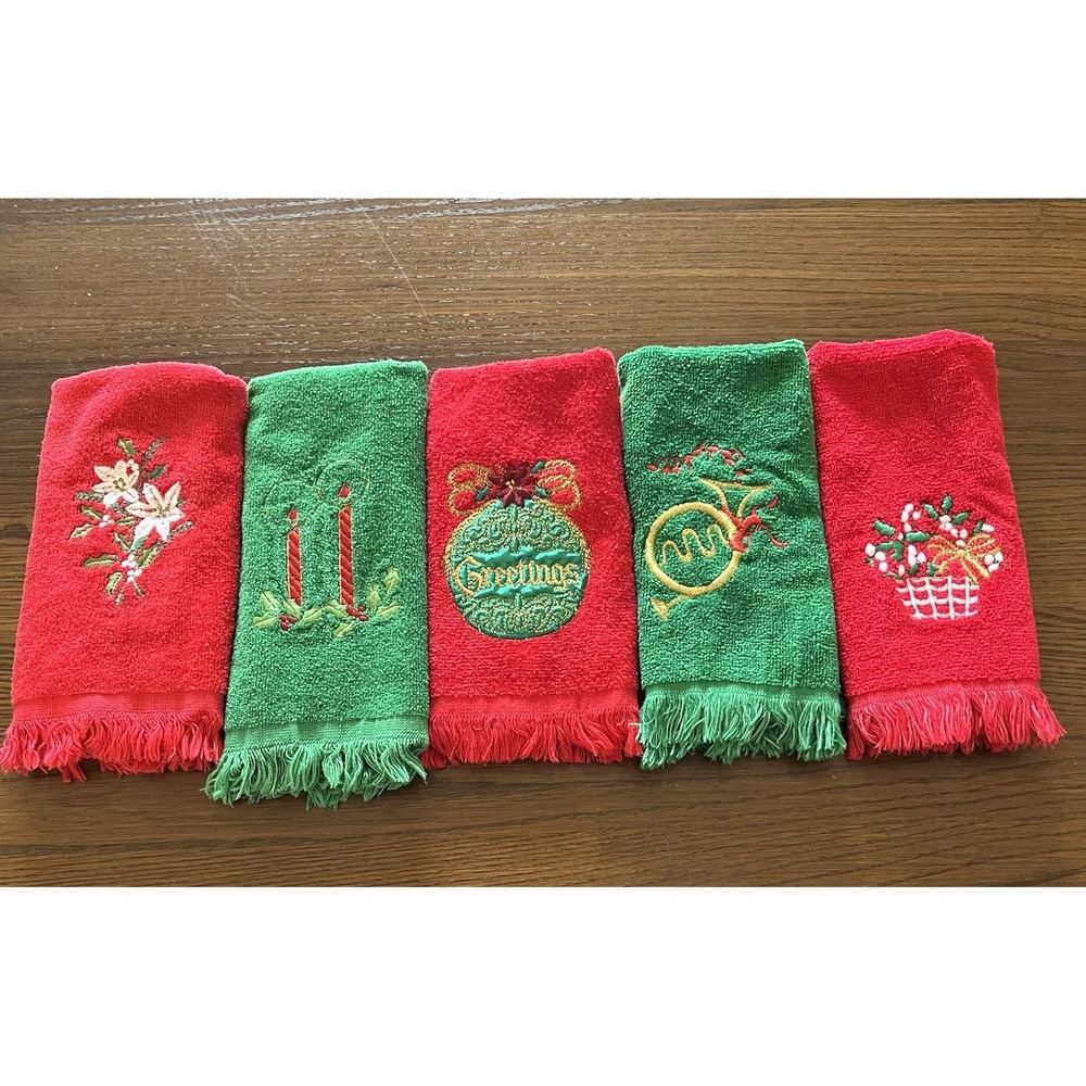 VTG Christmas Hand Towels Set of 5 Red Green Embroidered Fringed Holiday Retro